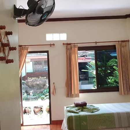 Harmony House-Sha Plus Phi Phi Don Exterior photo